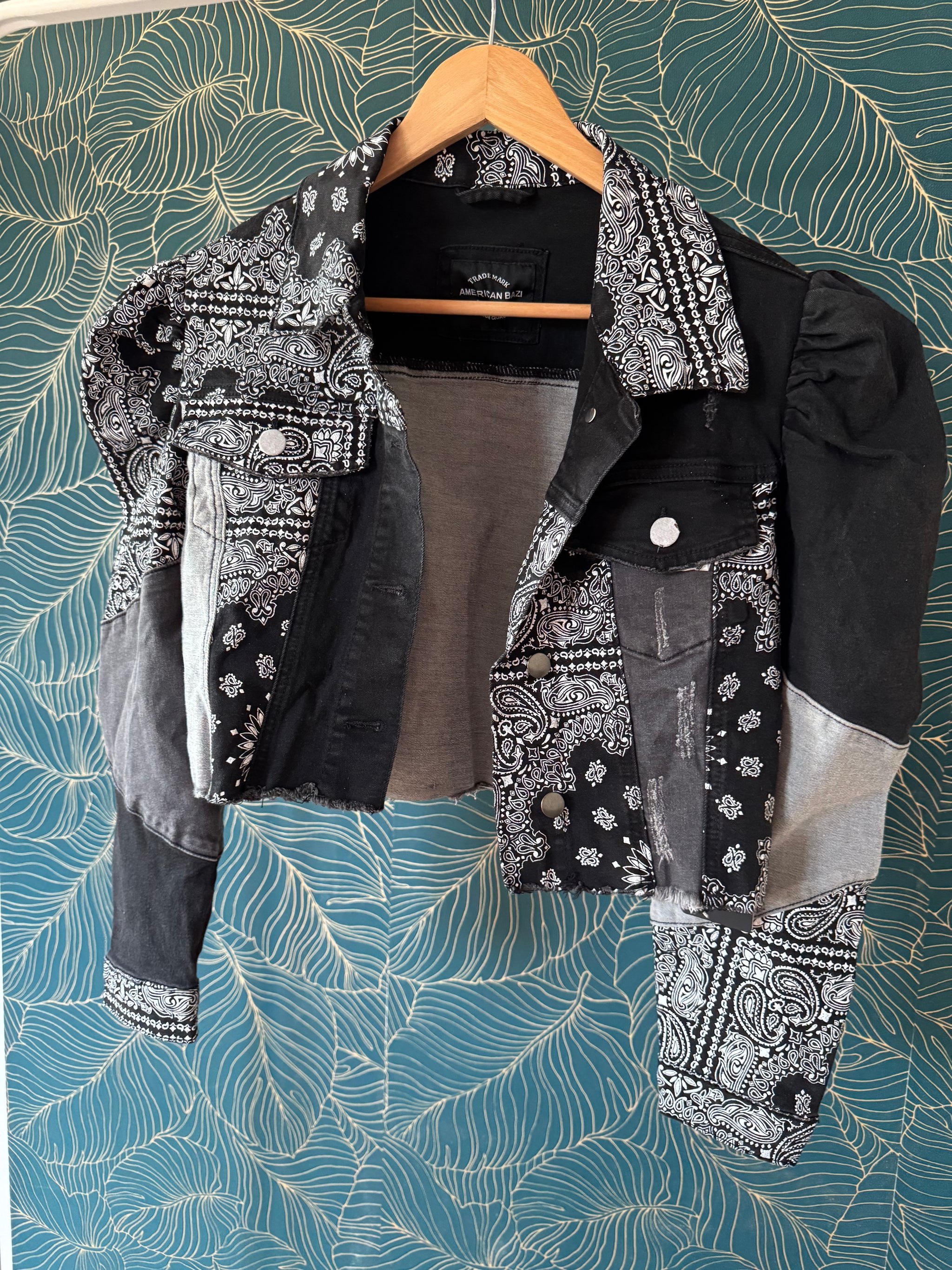 Giacca crop in jeans Bandana