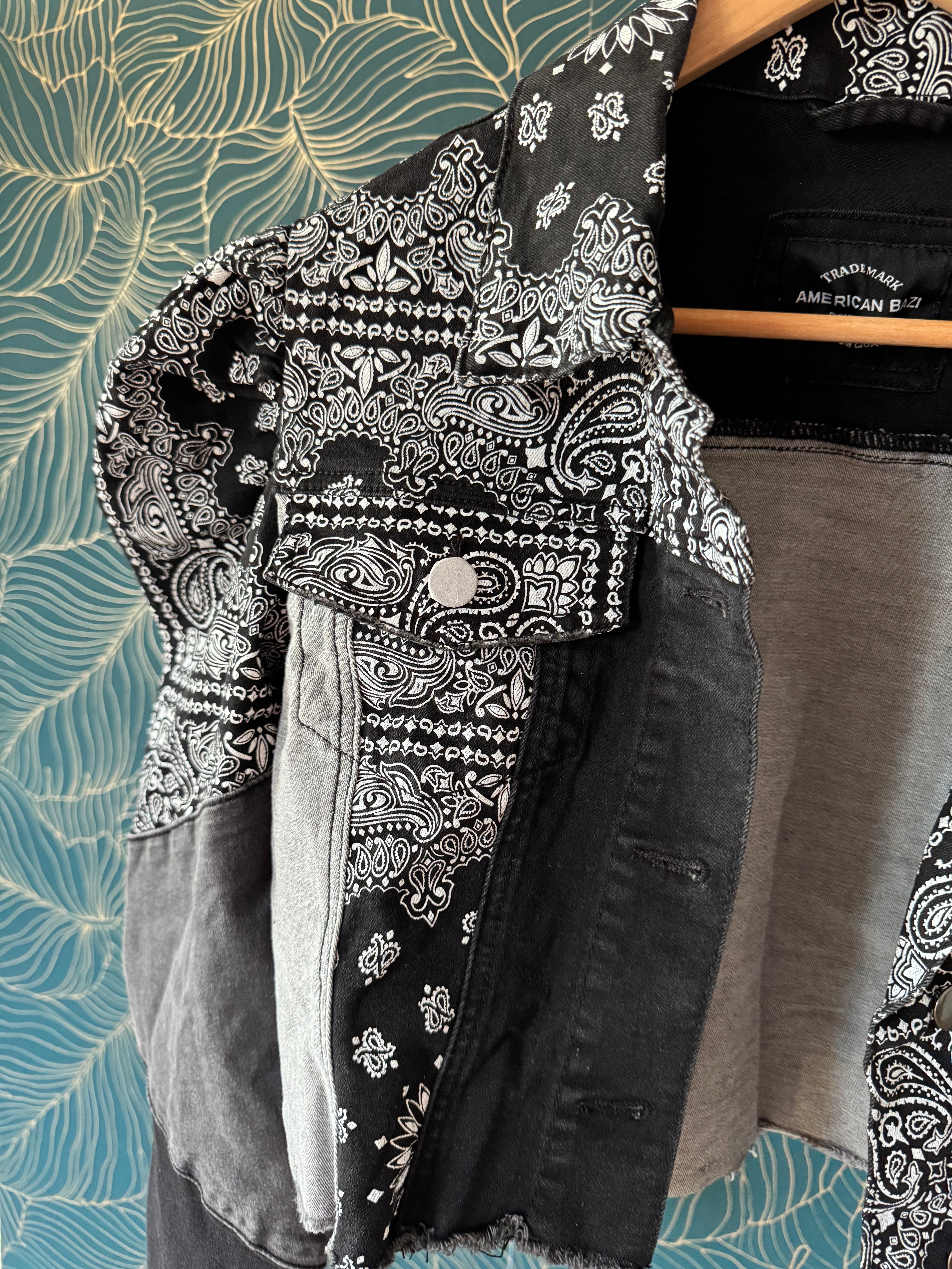 Giacca crop in jeans Bandana
